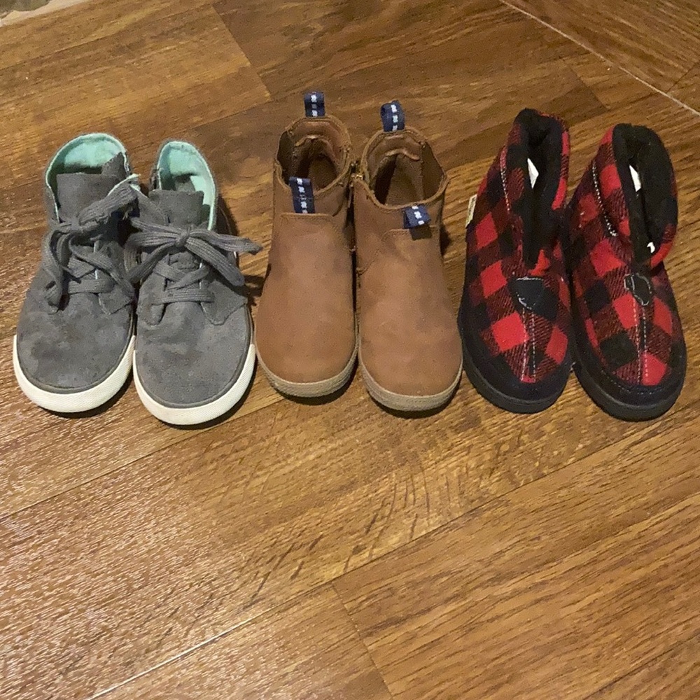 Lot of Toddler Boys shoes 10 Cat & Jack boots & high tops Western Chief slippers